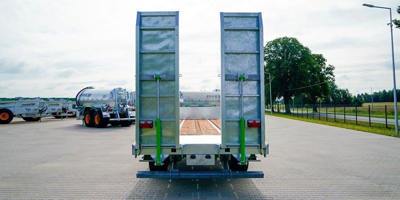 Anhänger van het type Joskin Joskin Mehrzwecktransporter Modell – WAGO Loader WLSG8000 D14, Neumaschine in Regensdorf (Foto 6)