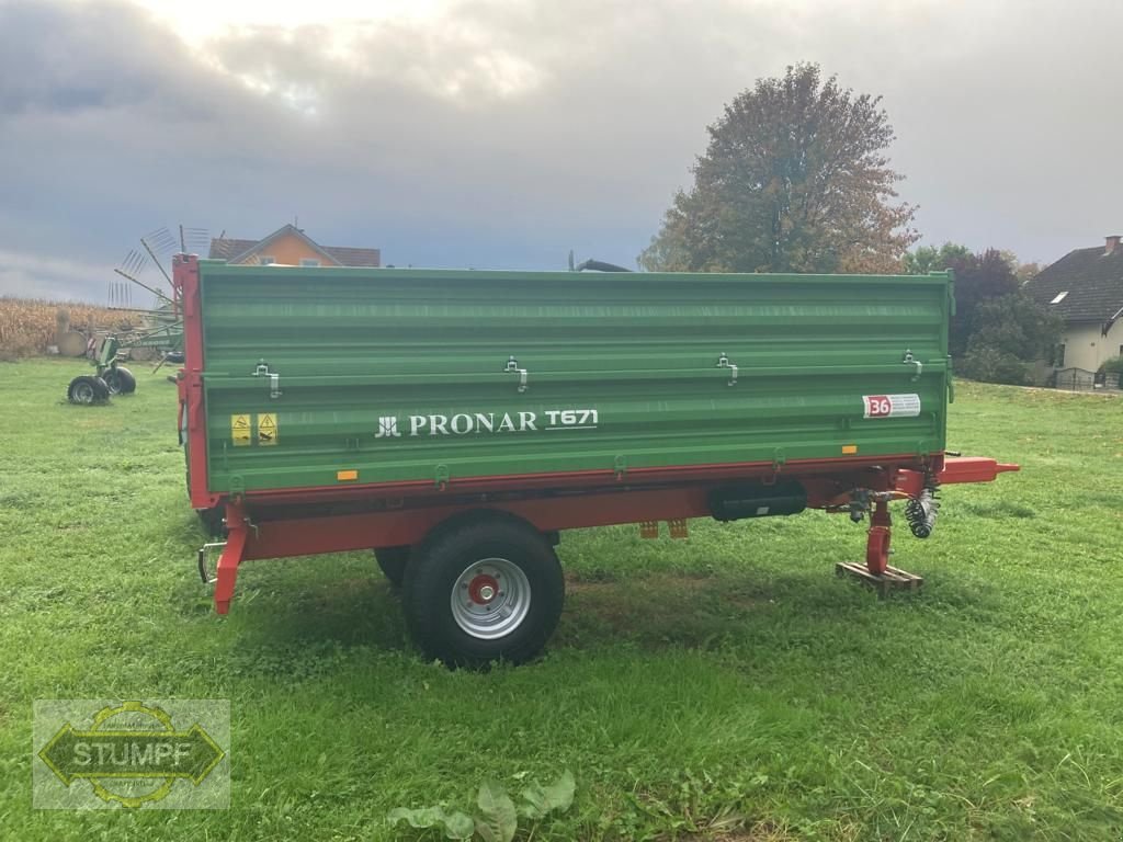 Anhänger van het type PRONAR T671, Neumaschine in Grafenstein (Foto 1)