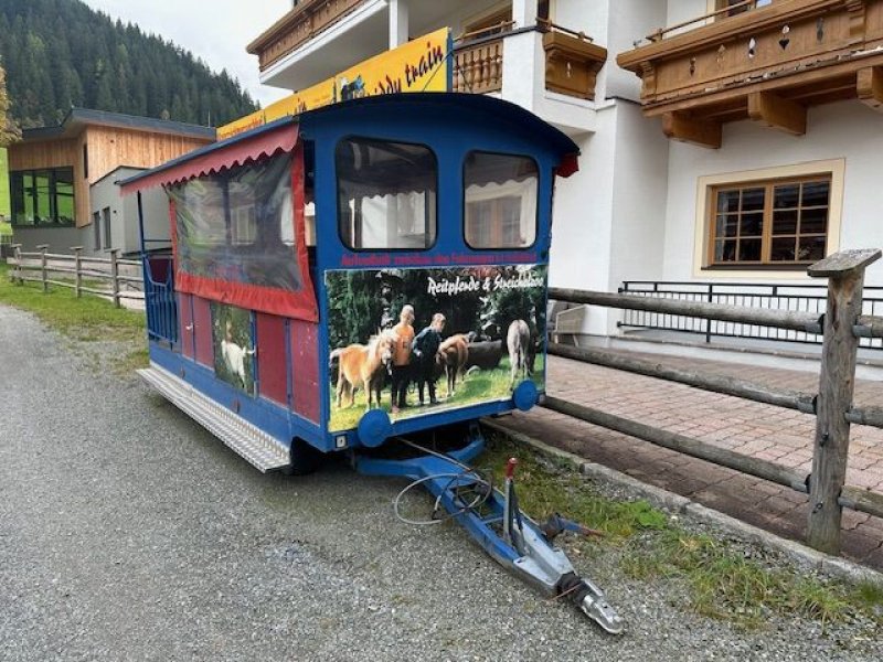 Anhänger van het type Sonstige Bummelzug-Anhänger 4x2m,  gebraucht, Gebrauchtmaschine in Tamsweg (Foto 2)