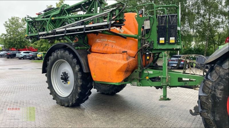 Anhängespritze van het type Amazone UX 3200 SPECIAL ANHÄNGESPRITZE, Gebrauchtmaschine in Vohburg (Foto 1)