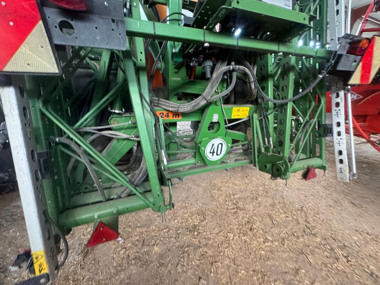 Anhängespritze del tipo Amazone UX 4200 Special-24m, Gebrauchtmaschine en Könnern (Imagen 7)