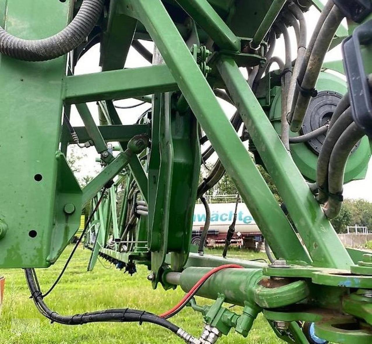 Anhängespritze del tipo Amazone UX 4200 Special - 24m, Gebrauchtmaschine en Pragsdorf (Imagen 11)