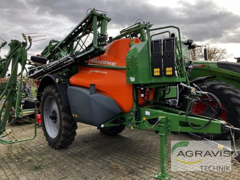 Anhängespritze des Typs Amazone UX 4200 SPECIAL, Gebrauchtmaschine in Nienburg (Bild 1)