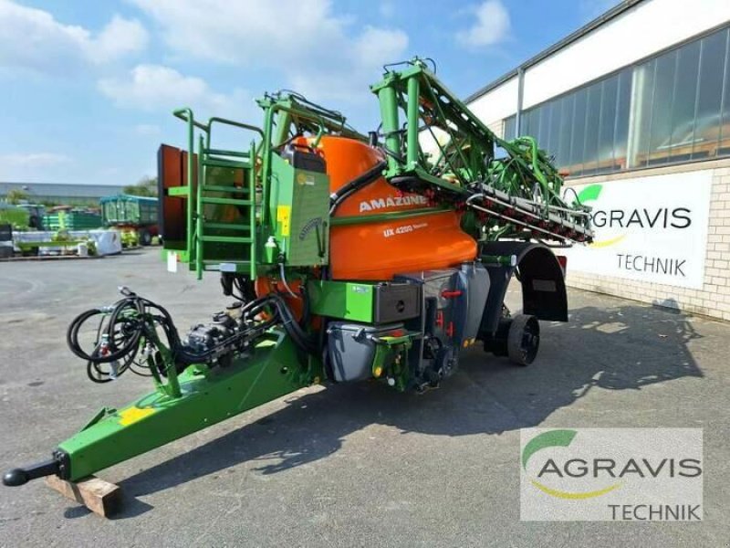 Anhängespritze del tipo Amazone UX 4200 SPECIAL, Neumaschine en Warburg (Imagen 1)