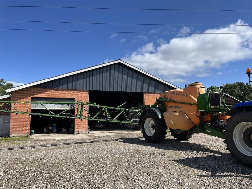 Anhängespritze des Typs Amazone UX 5200 med 28/30m bom med GPS afluk, Gebrauchtmaschine in Horsens (Bild 6)