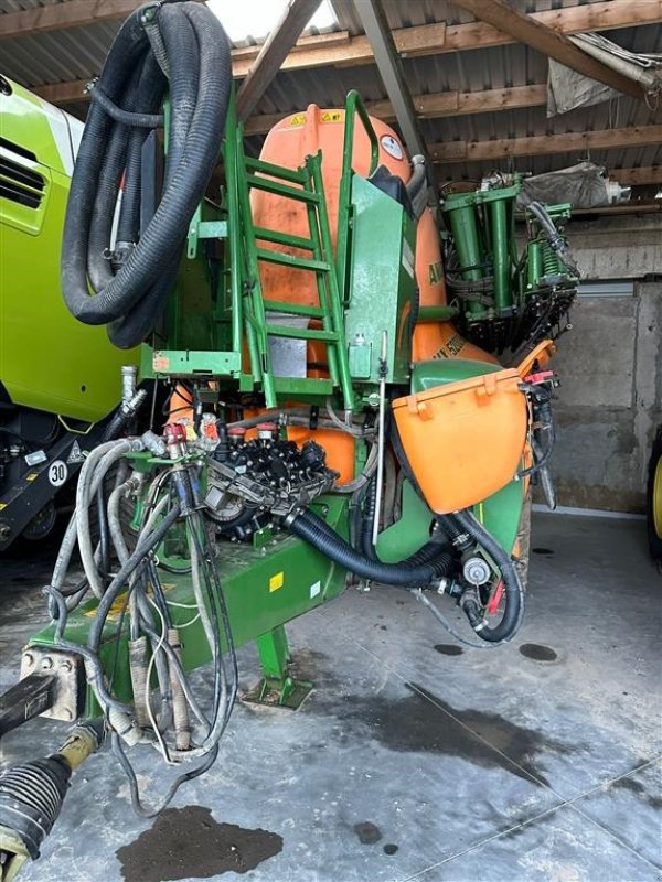 Anhängespritze of the type Amazone UX 5200 Super GPS. 30 Meter bom. 5000 Liter tank. Ring til Ulrik på 0045-40255544. Jeg snakker Jysk, tysk og engelsk., Gebrauchtmaschine in Kolding (Picture 8)