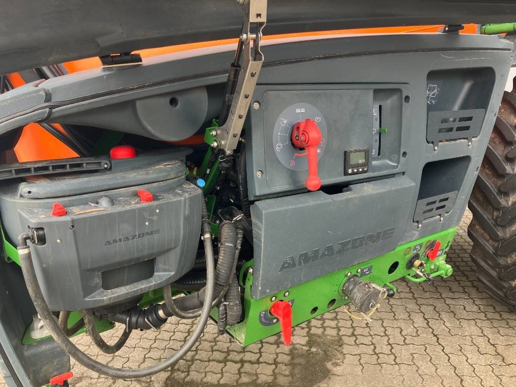 Anhängespritze des Typs Amazone UX 7601 Super, Gebrauchtmaschine in Hinnerup (Bild 6)