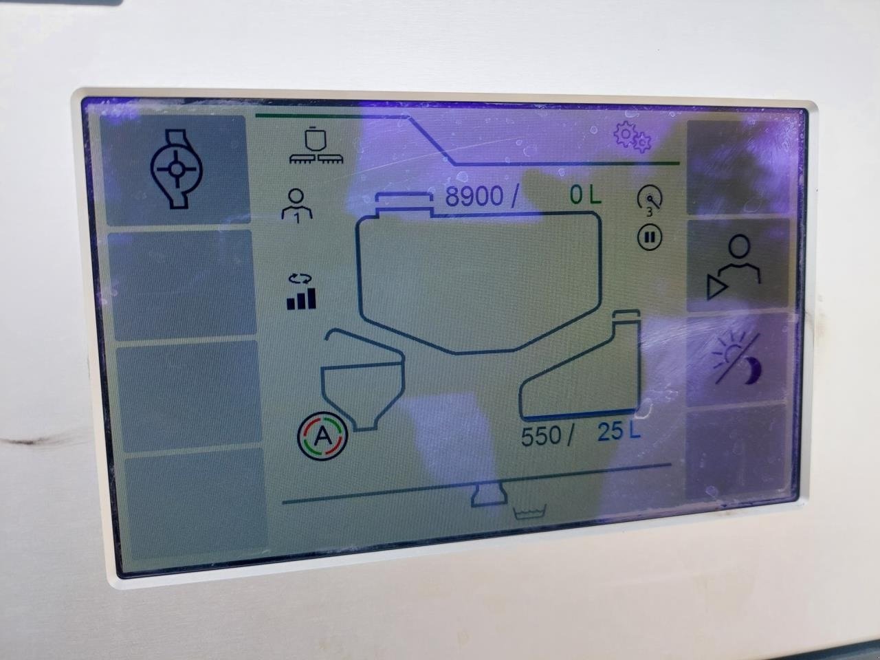 Anhängespritze tip Amazone UX 8601 -30m- 25cm dyseafstand, Gebrauchtmaschine in Hammel (Poză 8)