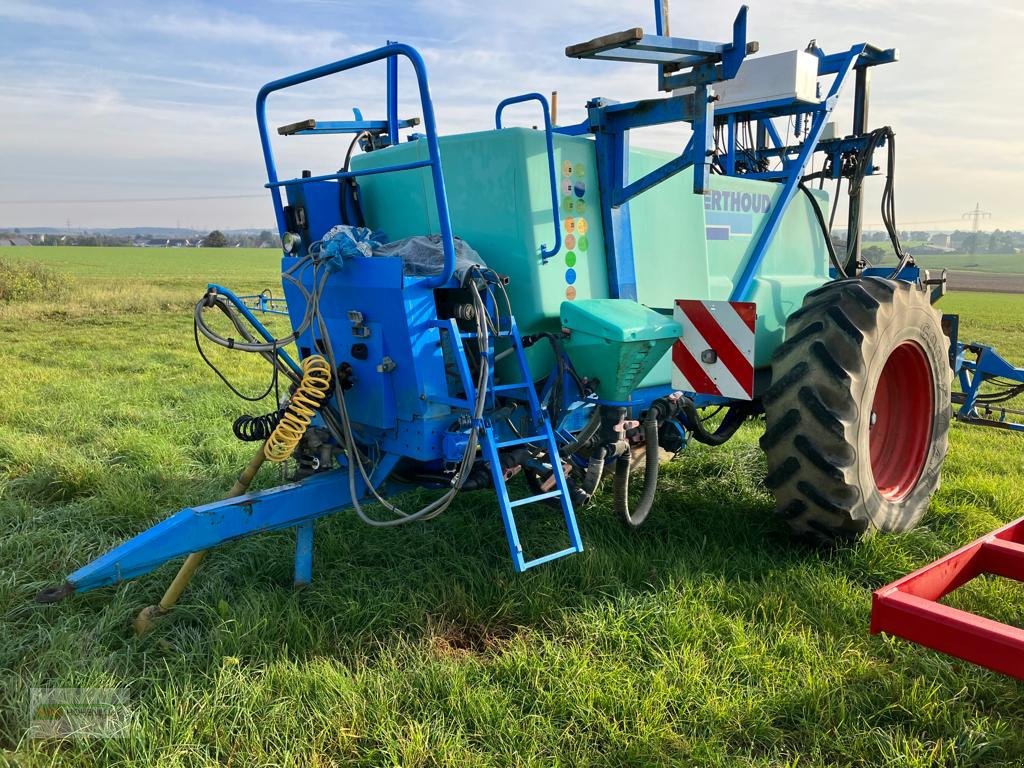 Anhängespritze tip Berthoud 4000, Gebrauchtmaschine in Waldenburg (Poză 1)