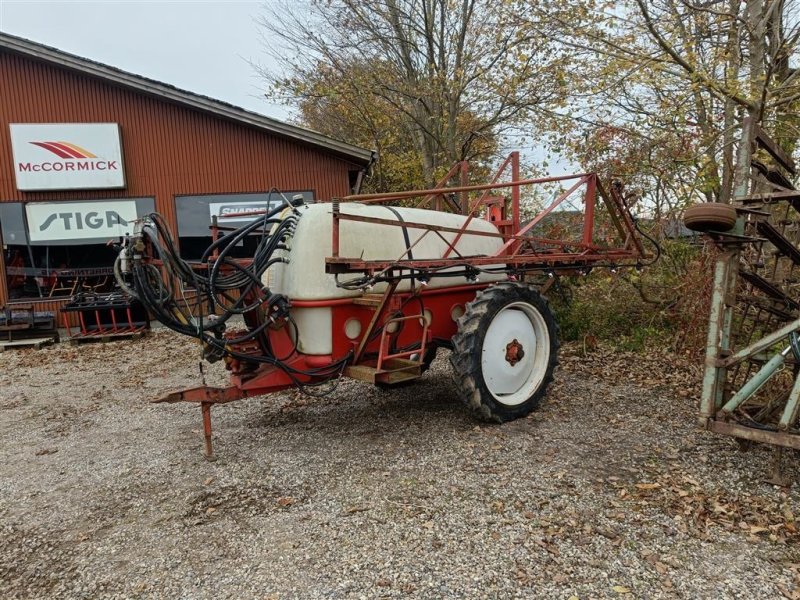 Anhängespritze typu Hardi 2400L 18m., Gebrauchtmaschine v Egtved (Obrázek 1)