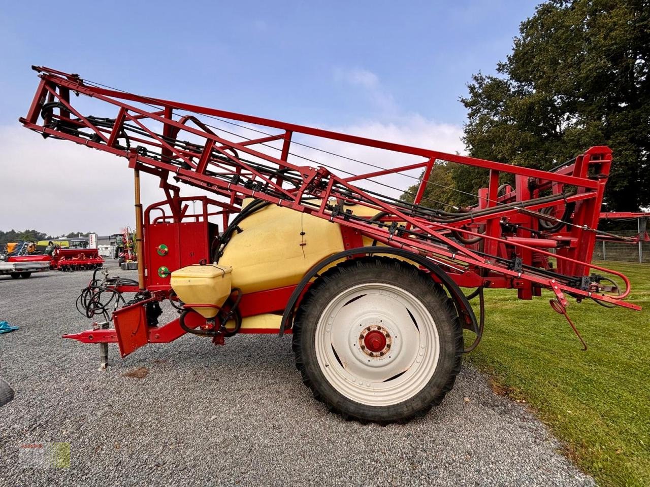 Anhängespritze des Typs Hardi COMMANDER 2800, 2800 L / 24 m, Gebrauchtmaschine in Neerstedt (Bild 3)