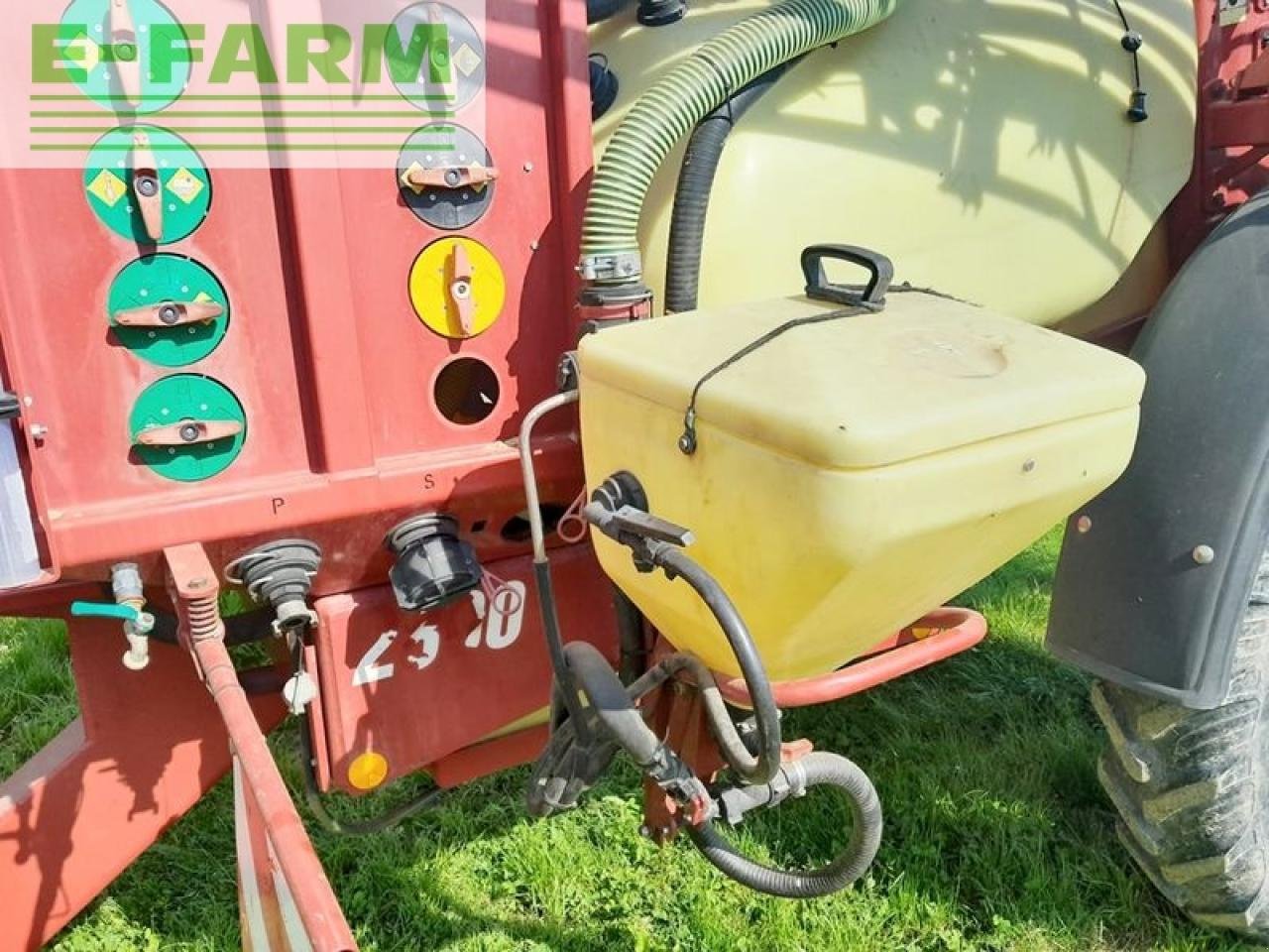 Anhängespritze typu Hardi commander 2800 liter feldspritze gezogen, Gebrauchtmaschine w SANKT MARIENKIRCHEN BEI SCHÄRDING (Zdjęcie 9)