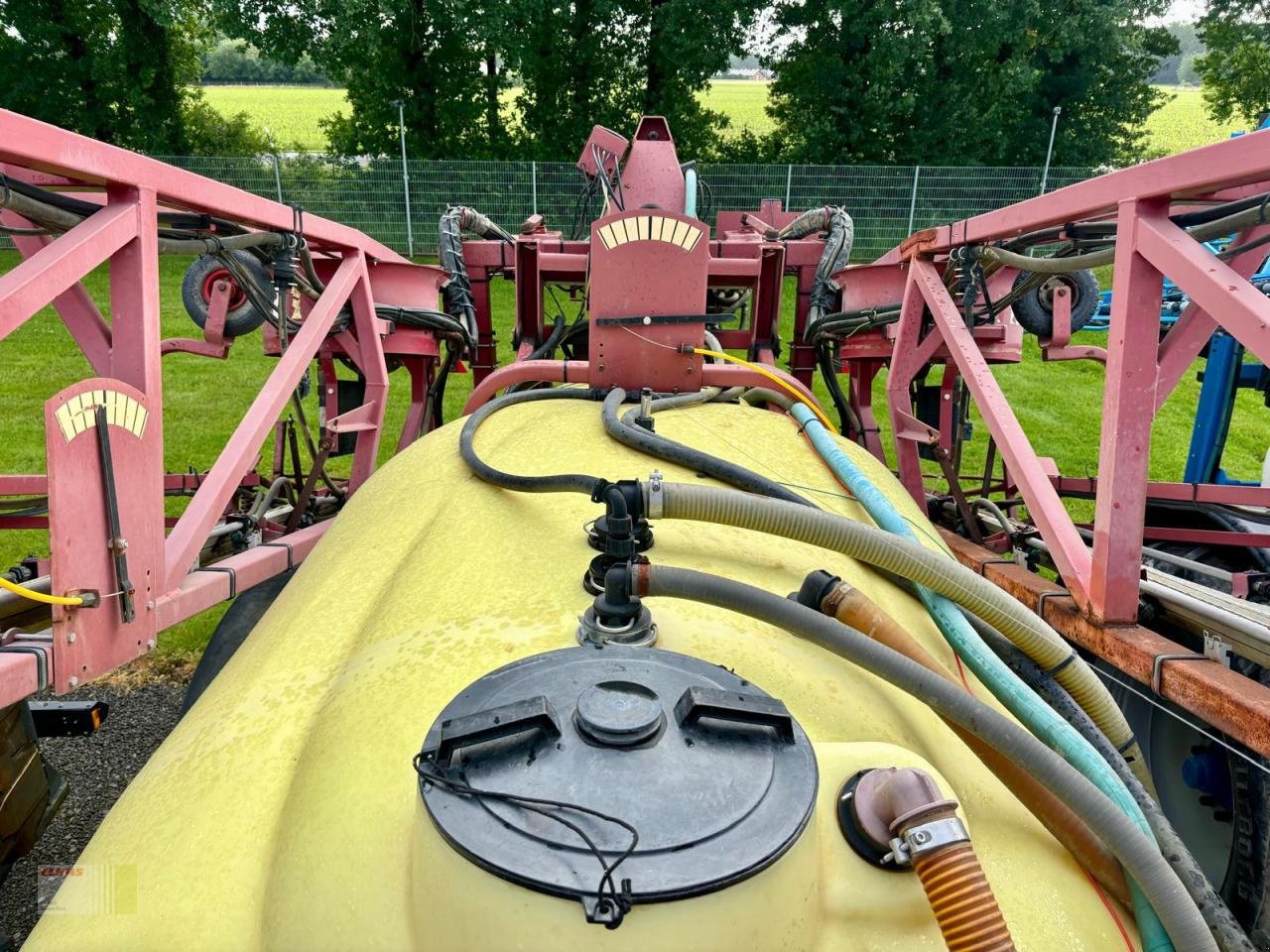 Anhängespritze tip Hardi COMMANDER 4200 PLUS TWIN FORCE, 4.200 L / 30 m, Gebrauchtmaschine in Neerstedt (Poză 13)