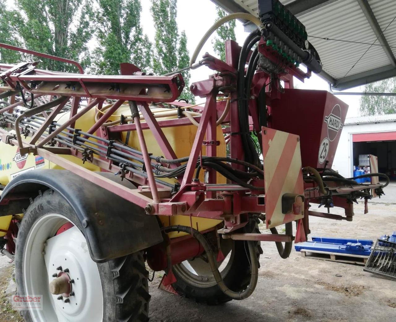 Anhängespritze du type Hardi Commander 4200, Gebrauchtmaschine en Elsnig (Photo 4)