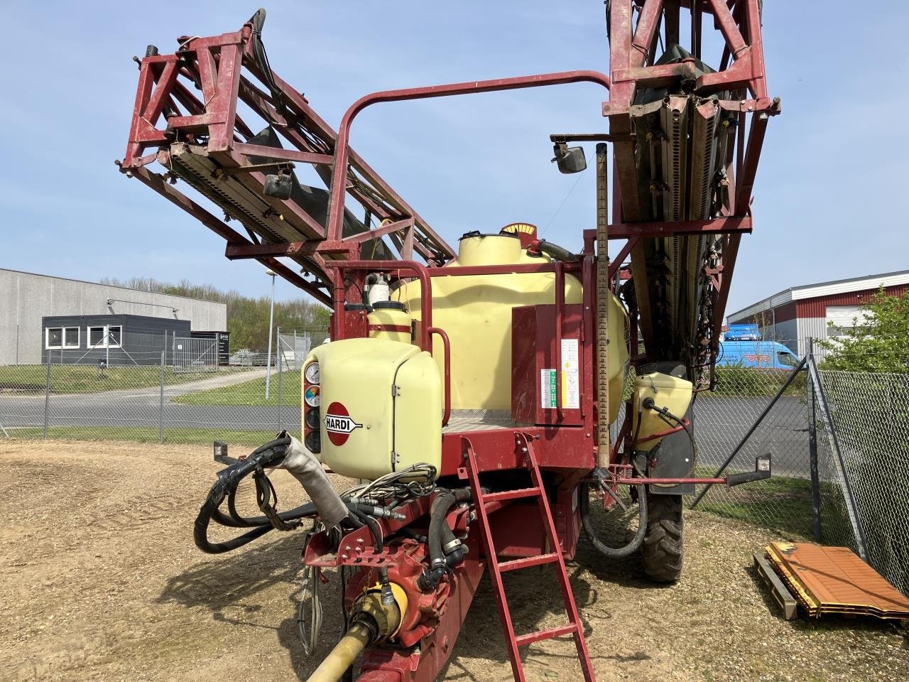 Anhängespritze van het type Hardi COMMANDER 4200L, Gebrauchtmaschine in Viborg (Foto 3)