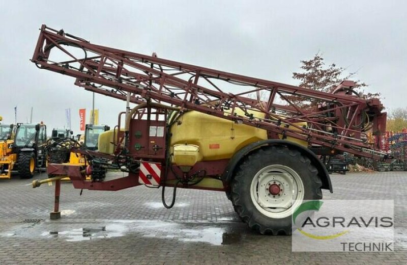 Anhängespritze van het type Hardi COMMANDER PLUS 4200 CM42F-HPZ 27, Gebrauchtmaschine in Calbe / Saale (Foto 2)