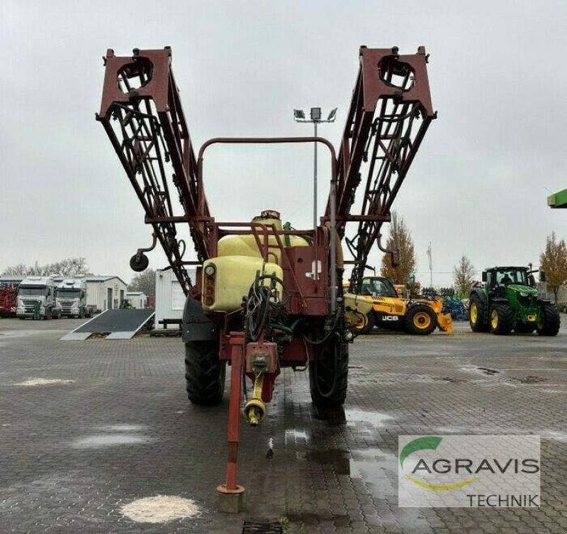 Anhängespritze van het type Hardi COMMANDER PLUS 4200 CM42F-HPZ 27, Gebrauchtmaschine in Calbe / Saale (Foto 9)