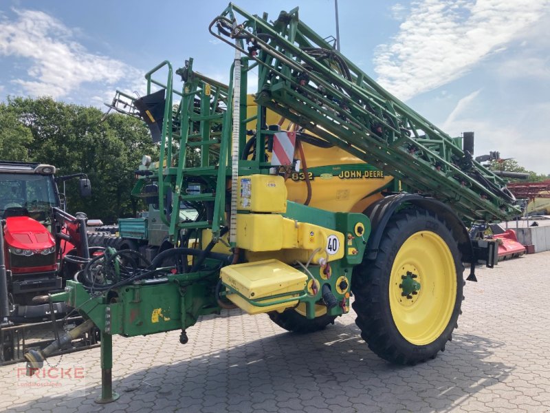 Anhängespritze typu John Deere 832, Gebrauchtmaschine w Bockel - Gyhum (Zdjęcie 1)