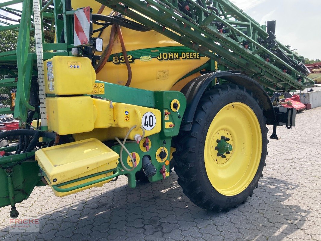 Anhängespritze des Typs John Deere 832, Gebrauchtmaschine in Bockel - Gyhum (Bild 2)