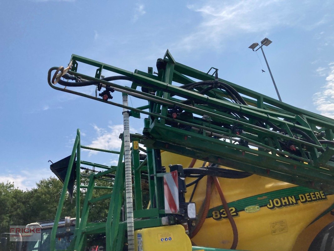 Anhängespritze des Typs John Deere 832, Gebrauchtmaschine in Bockel - Gyhum (Bild 3)