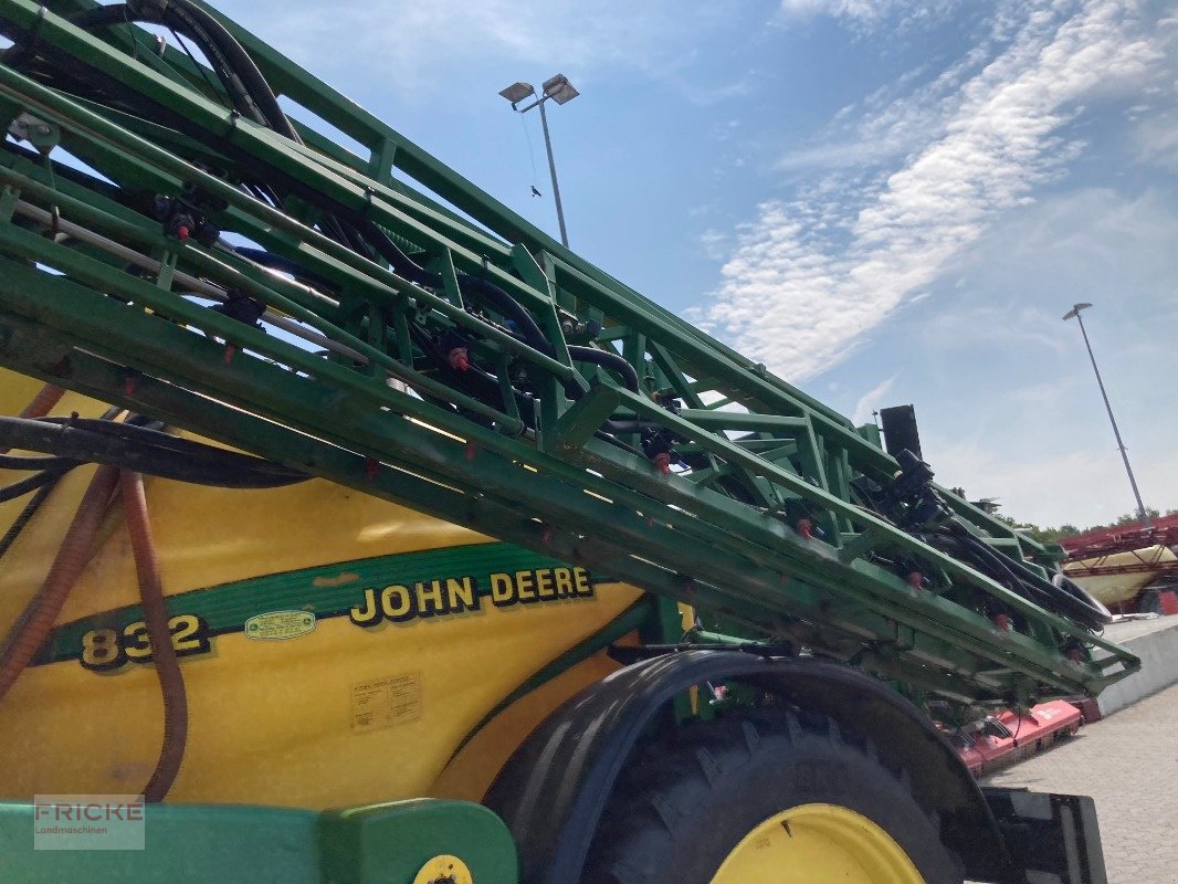 Anhängespritze des Typs John Deere 832, Gebrauchtmaschine in Bockel - Gyhum (Bild 4)