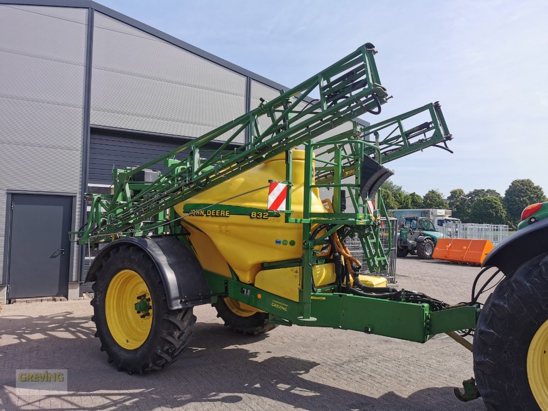 Anhängespritze des Typs John Deere 832, Gebrauchtmaschine in Greven (Bild 2)