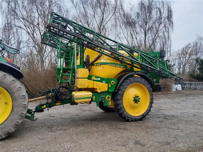 Anhängespritze a típus John Deere 840 24 mtr., Gebrauchtmaschine ekkor: Skive (Kép 1)