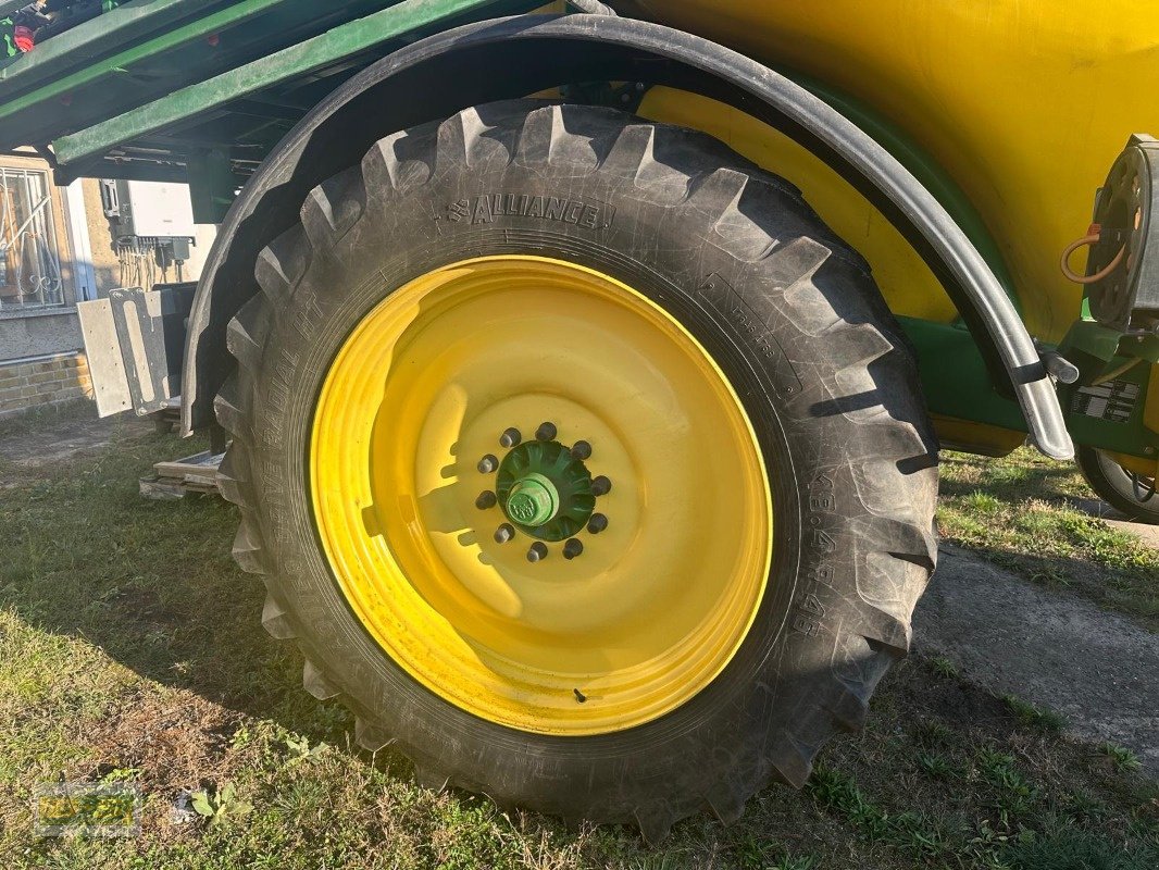 Anhängespritze des Typs John Deere 840I TF ANHÄNGEFELDSPRITZE, Gebrauchtmaschine in Neustadt Dosse (Bild 4)