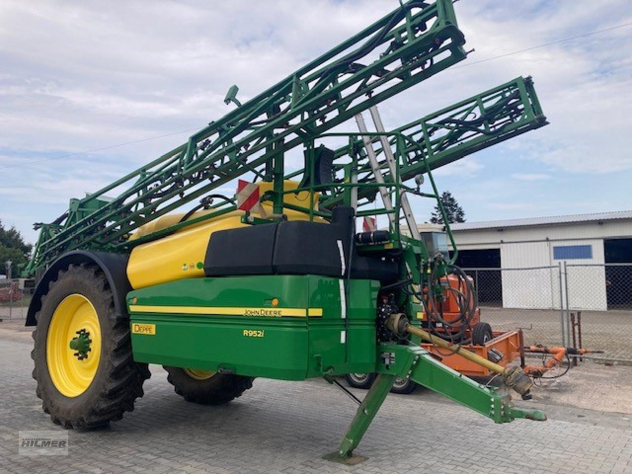 Anhängespritze of the type John Deere 952 i, Gebrauchtmaschine in Moringen (Picture 1)