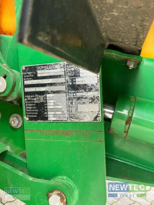 Anhängespritze van het type John Deere M 740 I, Gebrauchtmaschine in Heinbockel-Hagenah (Foto 2)