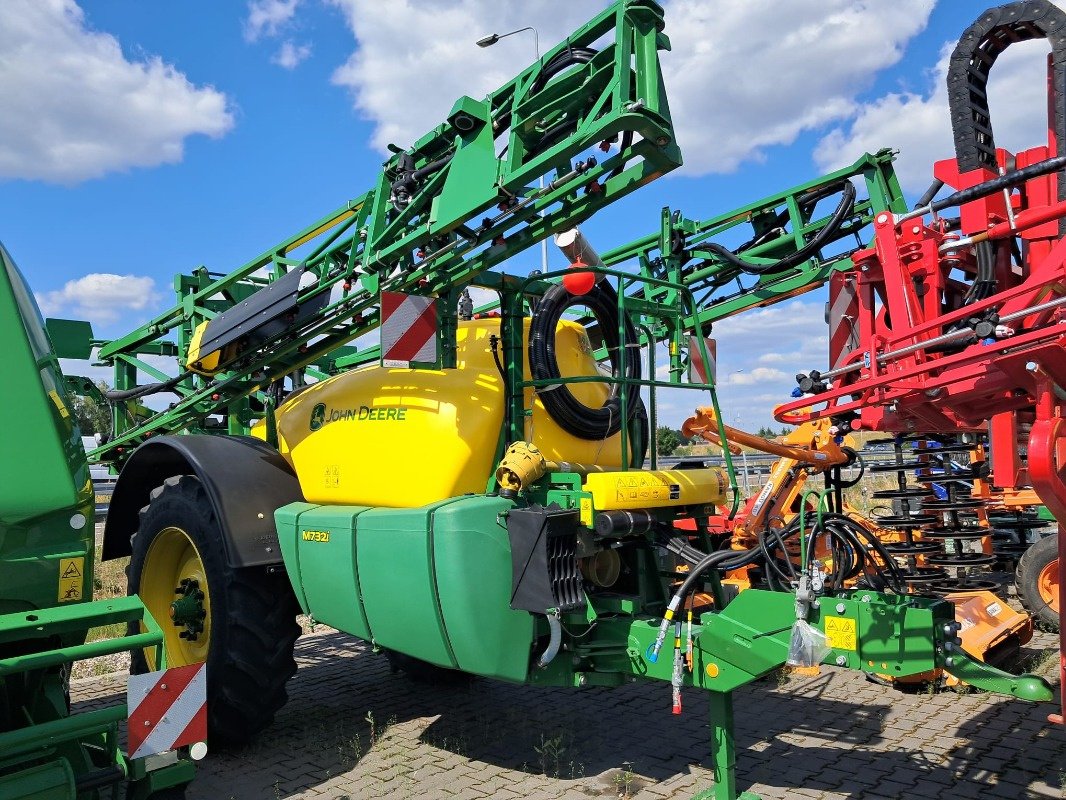 Anhängespritze van het type John Deere M732, Neumaschine in Mrągowo (Foto 2)