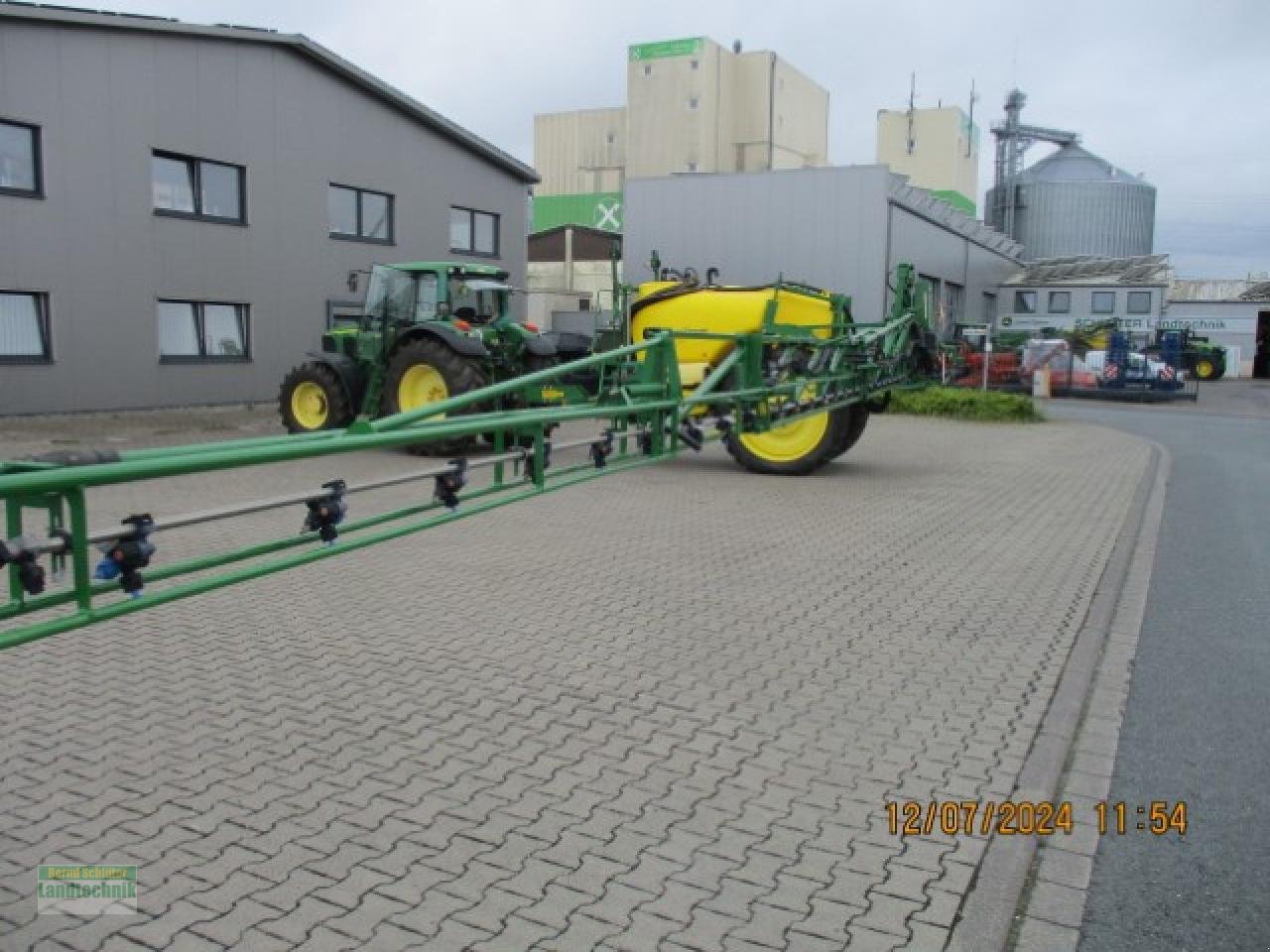 Anhängespritze του τύπου John Deere M740I, Gebrauchtmaschine σε Büren (Φωτογραφία 12)