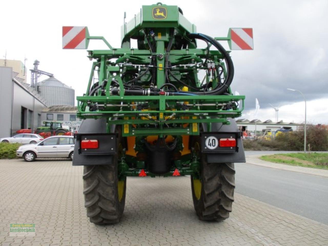 Anhängespritze Türe ait John Deere M962 I Förderfähig, Neumaschine içinde Büren (resim 4)