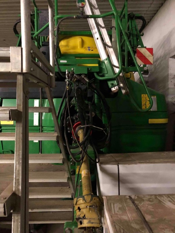 Anhängespritze des Typs John Deere R962i, Gebrauchtmaschine in Ebersbach (Bild 2)