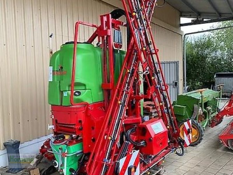 Anhängespritze van het type Krukowiak Heris 1000 PHX, Vorführmaschine in Unterschneidheim-Zöbingen (Foto 1)