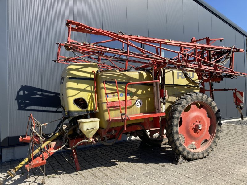 Anhängespritze tip Kverneland Rau 14 GV 35 Spridotrain 3500, Gebrauchtmaschine in Wülfershausen an der Saale (Poză 1)