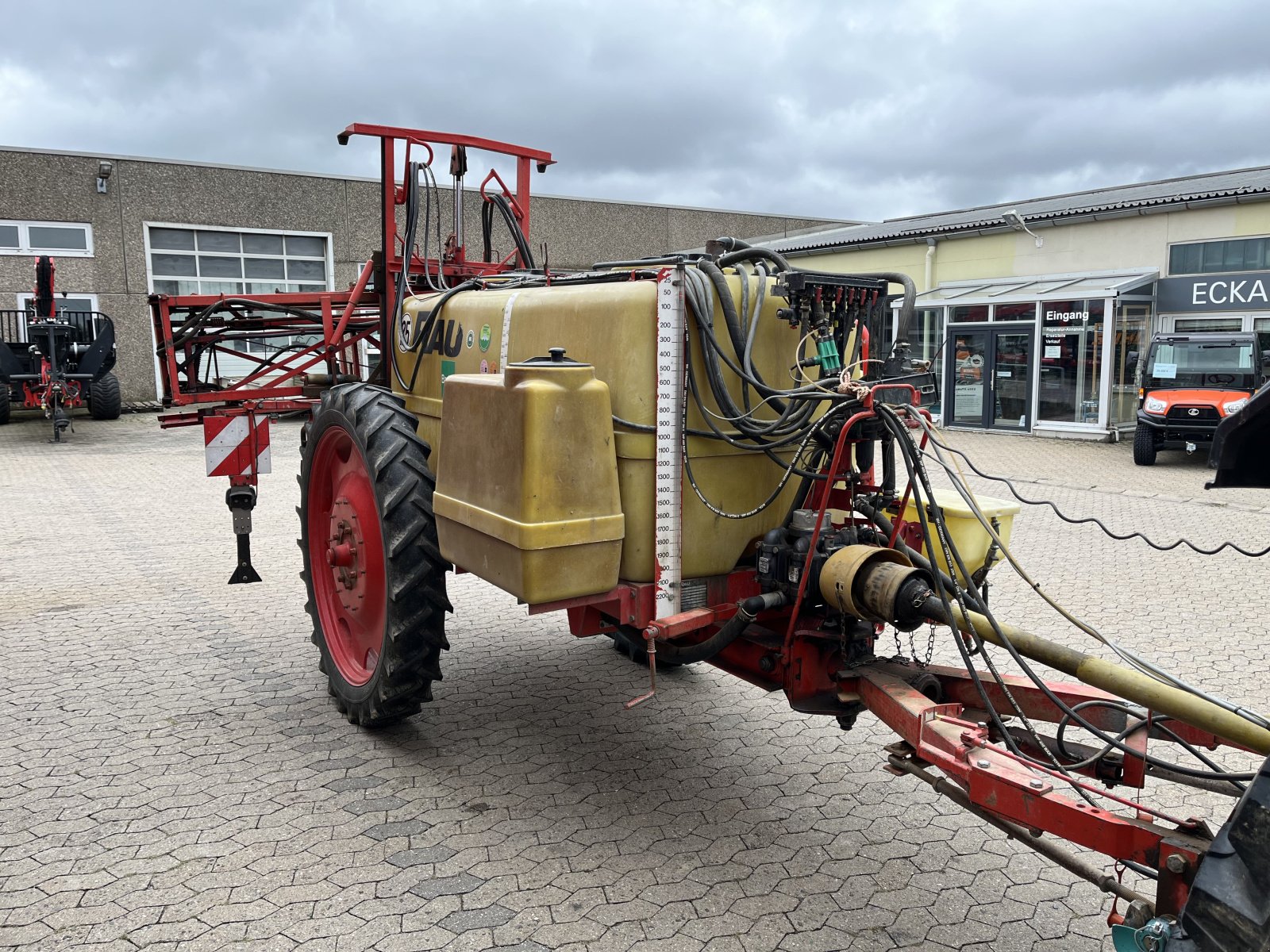 Anhängespritze Türe ait Rau 2000 Liter 15 m, Gebrauchtmaschine içinde Konradsreuth (resim 2)