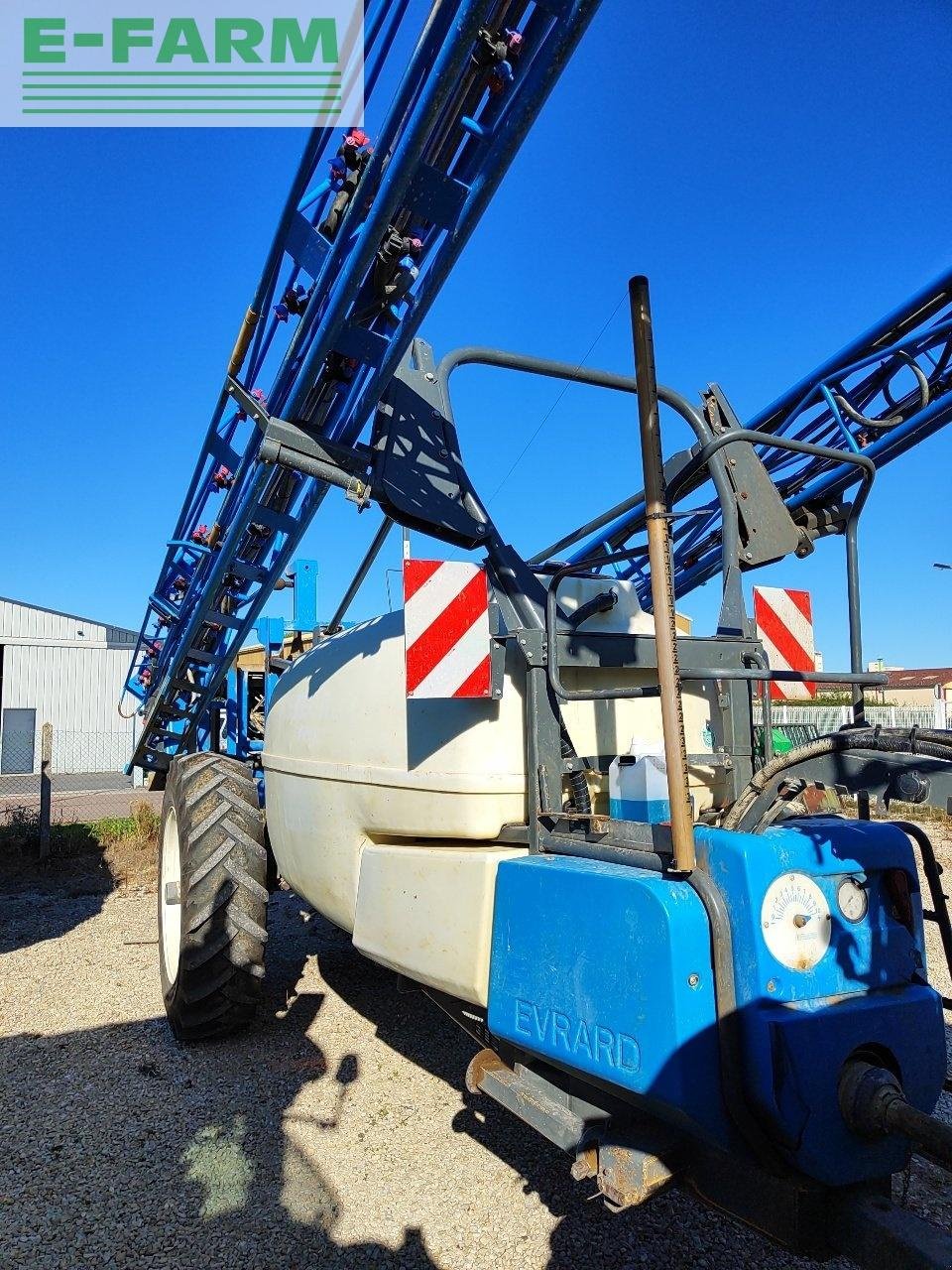 Anhängespritze van het type Sonstige meteor 3400, Gebrauchtmaschine in CHAUVONCOURT (Foto 1)