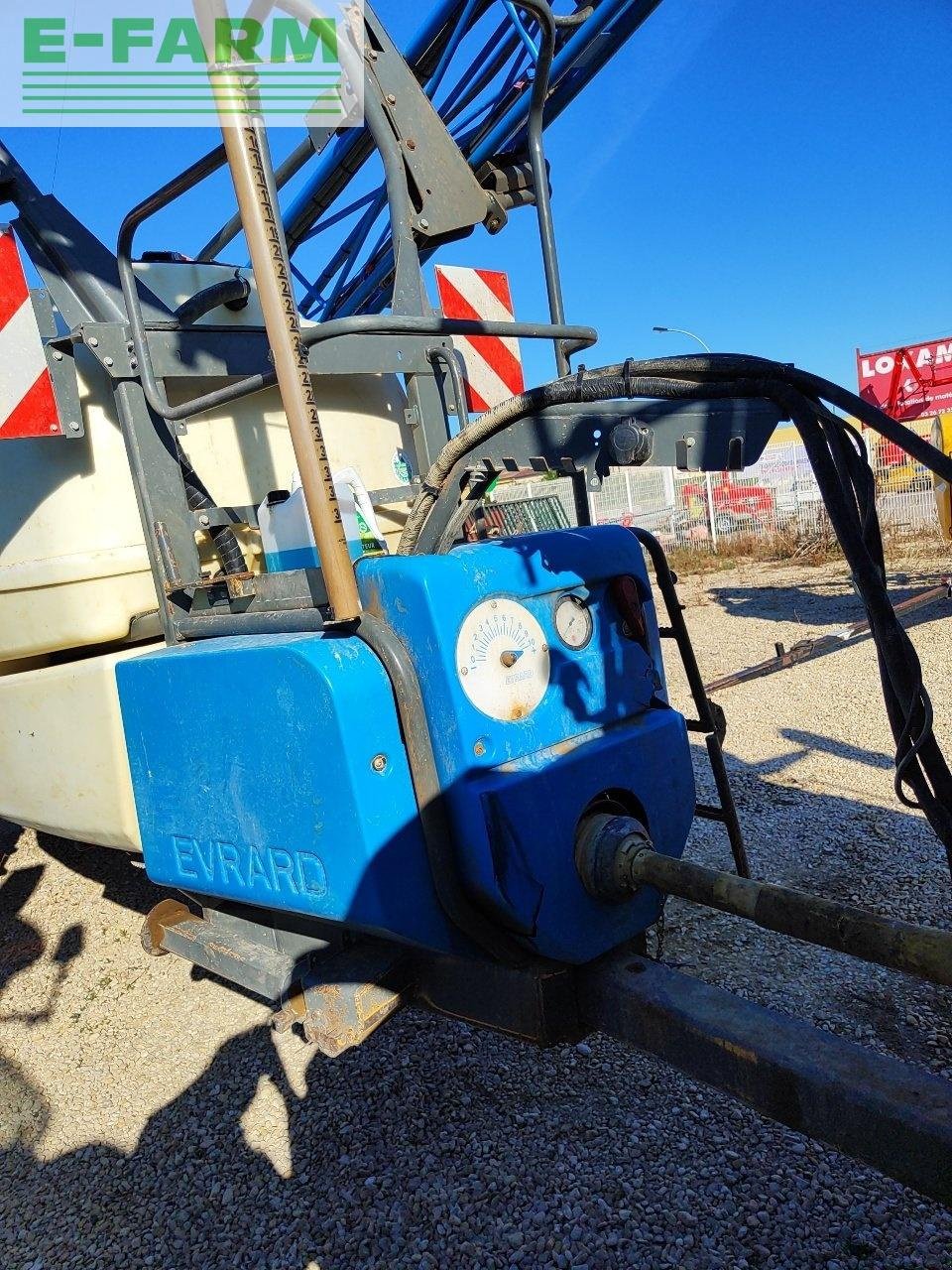 Anhängespritze van het type Sonstige meteor 3400, Gebrauchtmaschine in CHAUVONCOURT (Foto 7)