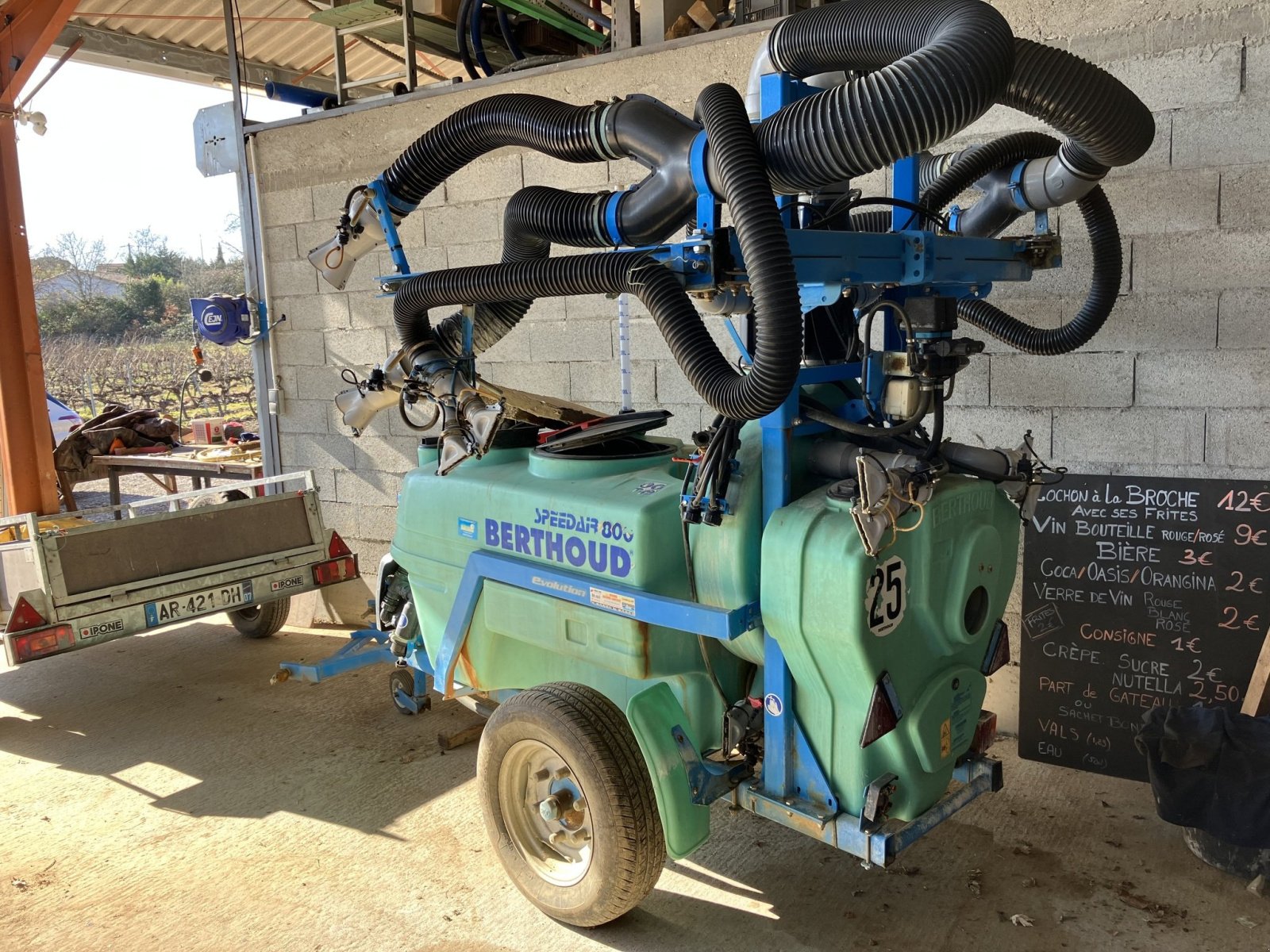 Anhängespritze des Typs Sonstige Pulvérisateur vigne SPEEDAIR 800 Berthoud, Gebrauchtmaschine in ROYNAC (Bild 2)