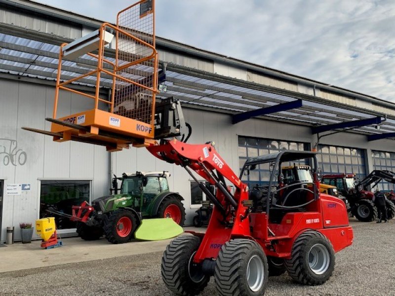 Arbeitsbühne tipa Kopf Arbeitskorb, Arbeitsbühne 240 kg, Neumaschine u Schutterzell (Slika 5)