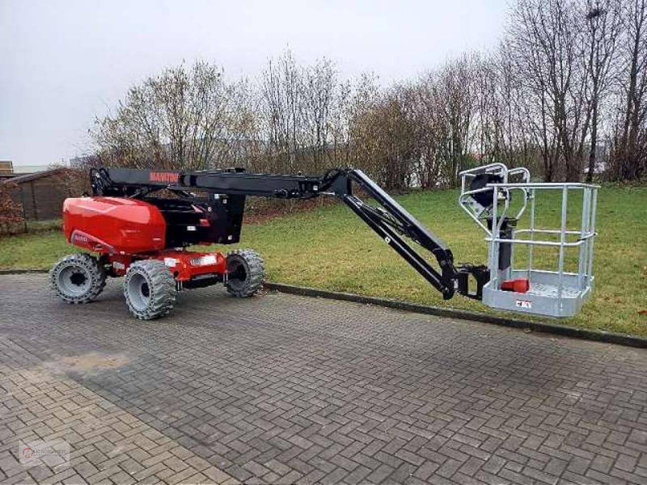 Arbeitsbühne du type Manitou 200 ATJE, Neumaschine en Oyten (Photo 2)