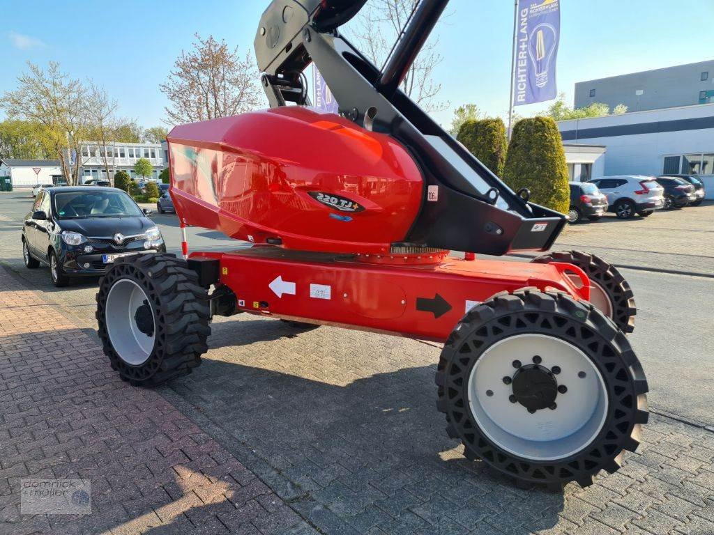 Arbeitsbühne des Typs Manitou 220 TJ +, Gebrauchtmaschine in Friedrichsdorf (Bild 4)