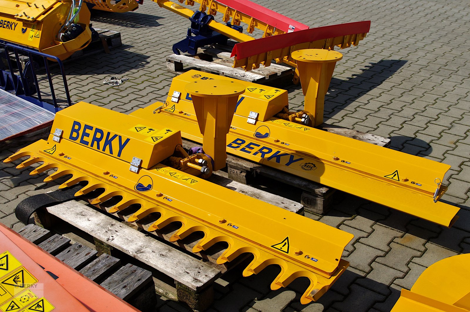 Astschere of the type Berky hydraulische Astschere 5800, Neumaschine in Haren (Picture 1)