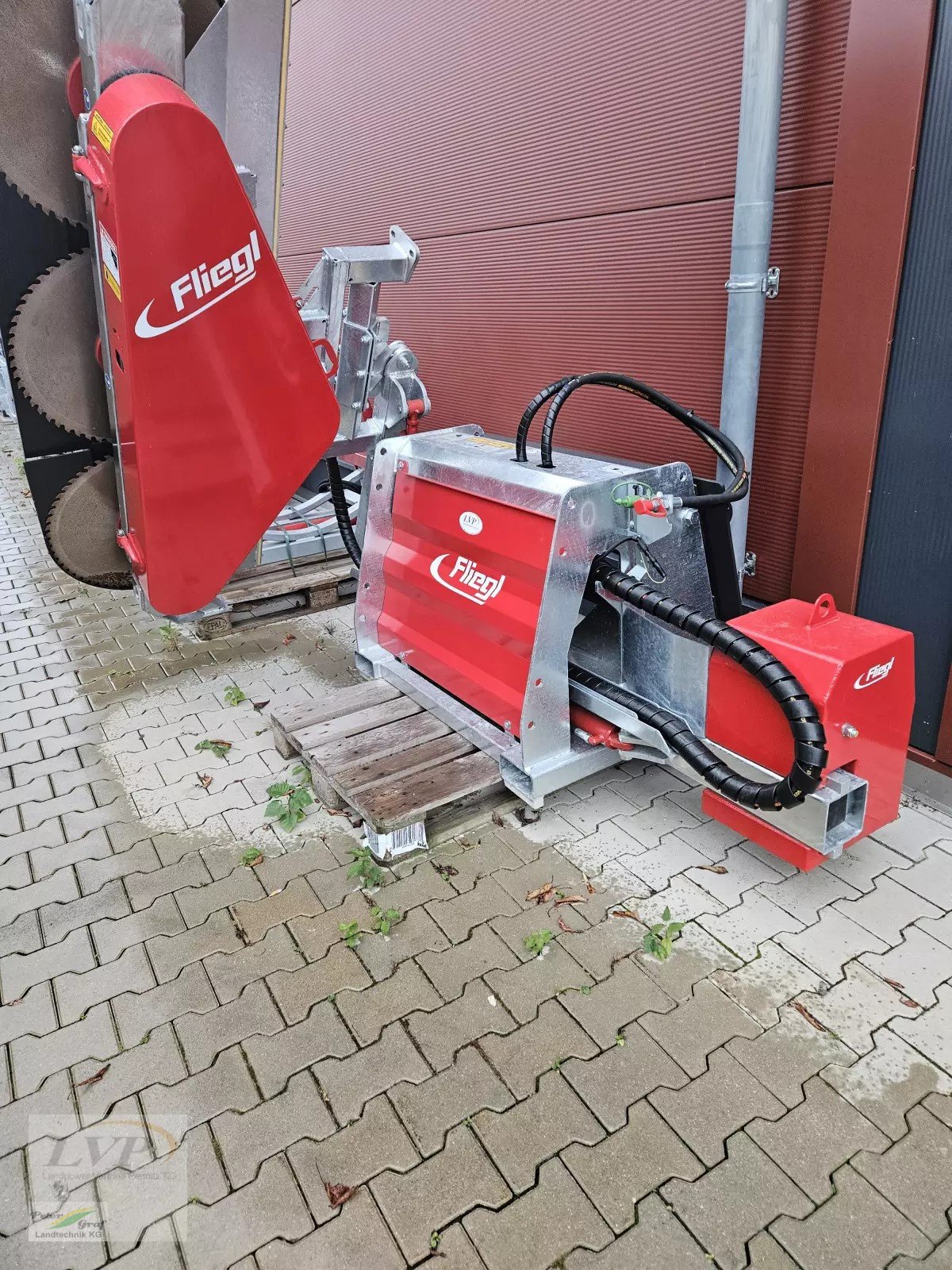 Astschere Türe ait Fliegl WoodKing Duo, Neumaschine içinde Pegnitz-Bronn (resim 2)