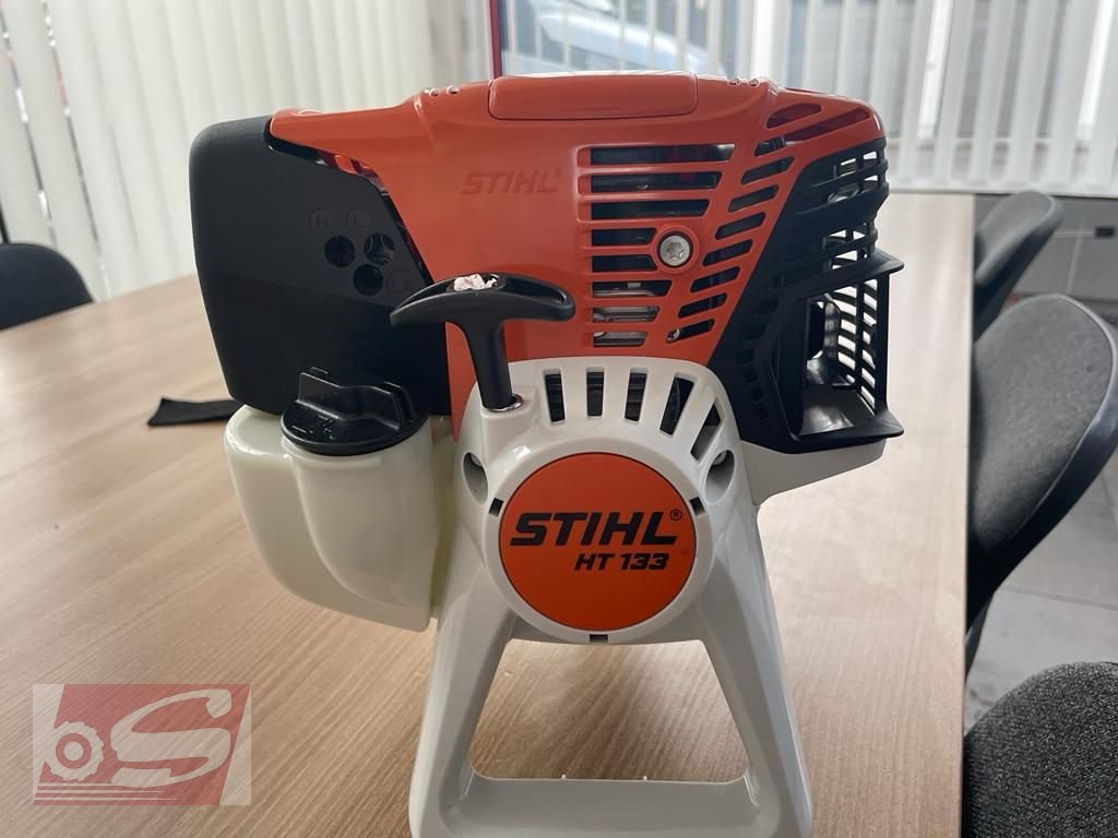 Astschere del tipo Stihl HT 133, Neumaschine en Offenhausen (Imagen 3)