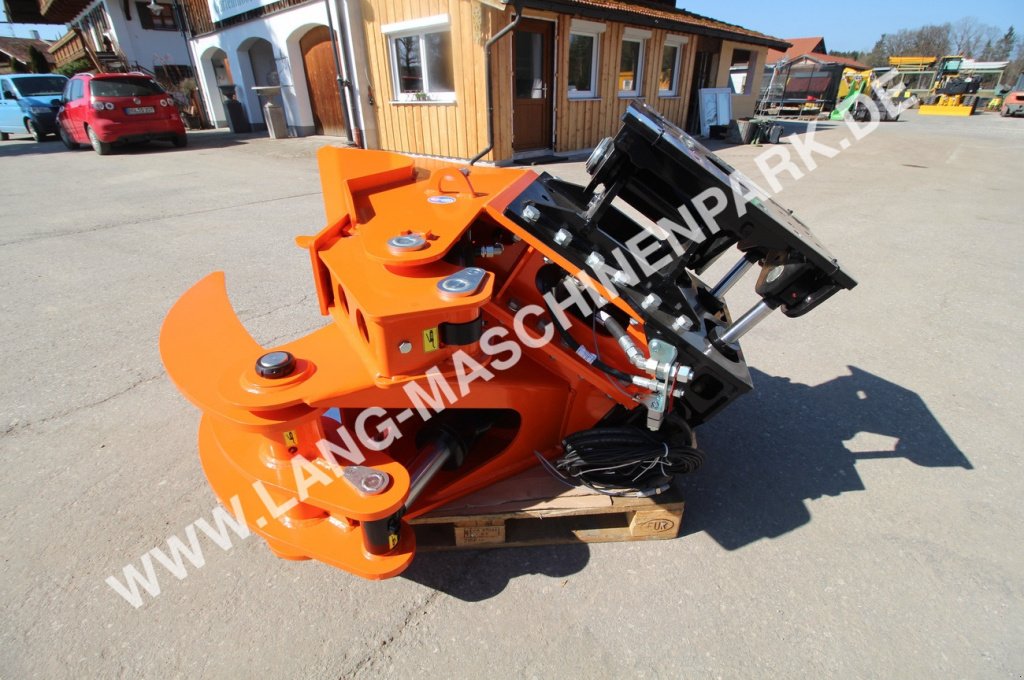 Astschere del tipo Westtech CL 320, Neumaschine en Petting (Imagen 8)