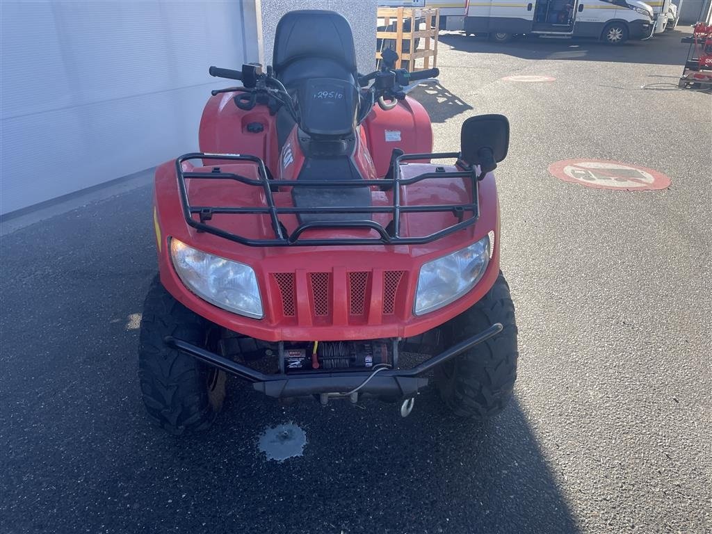 ATV & Quad del tipo Arctic Cat 700 EFI Traktor. Lang model m/ryglæn, Gebrauchtmaschine en Holstebro (Imagen 2)