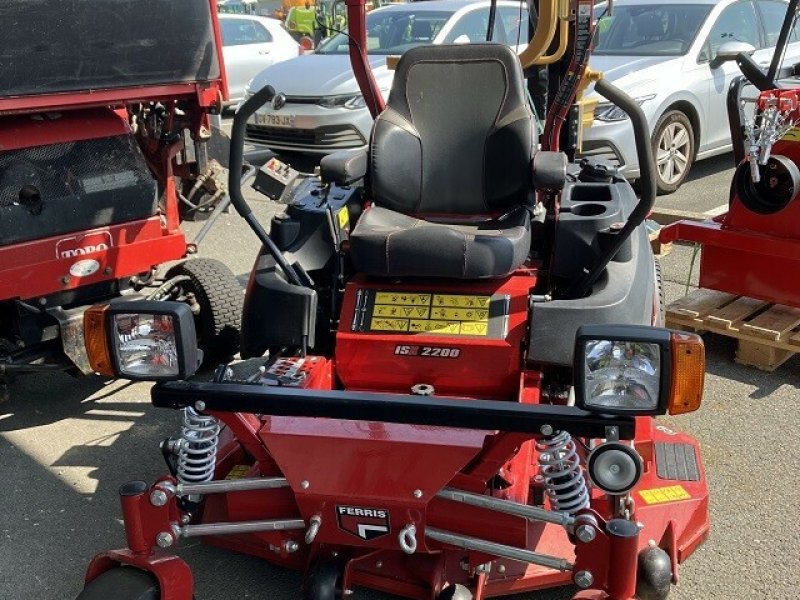 ATV & Quad of the type Ferris TONDEUSE ISX2200 ZBVE2852SRDCE, Gebrauchtmaschine in Hauteroche (Picture 1)