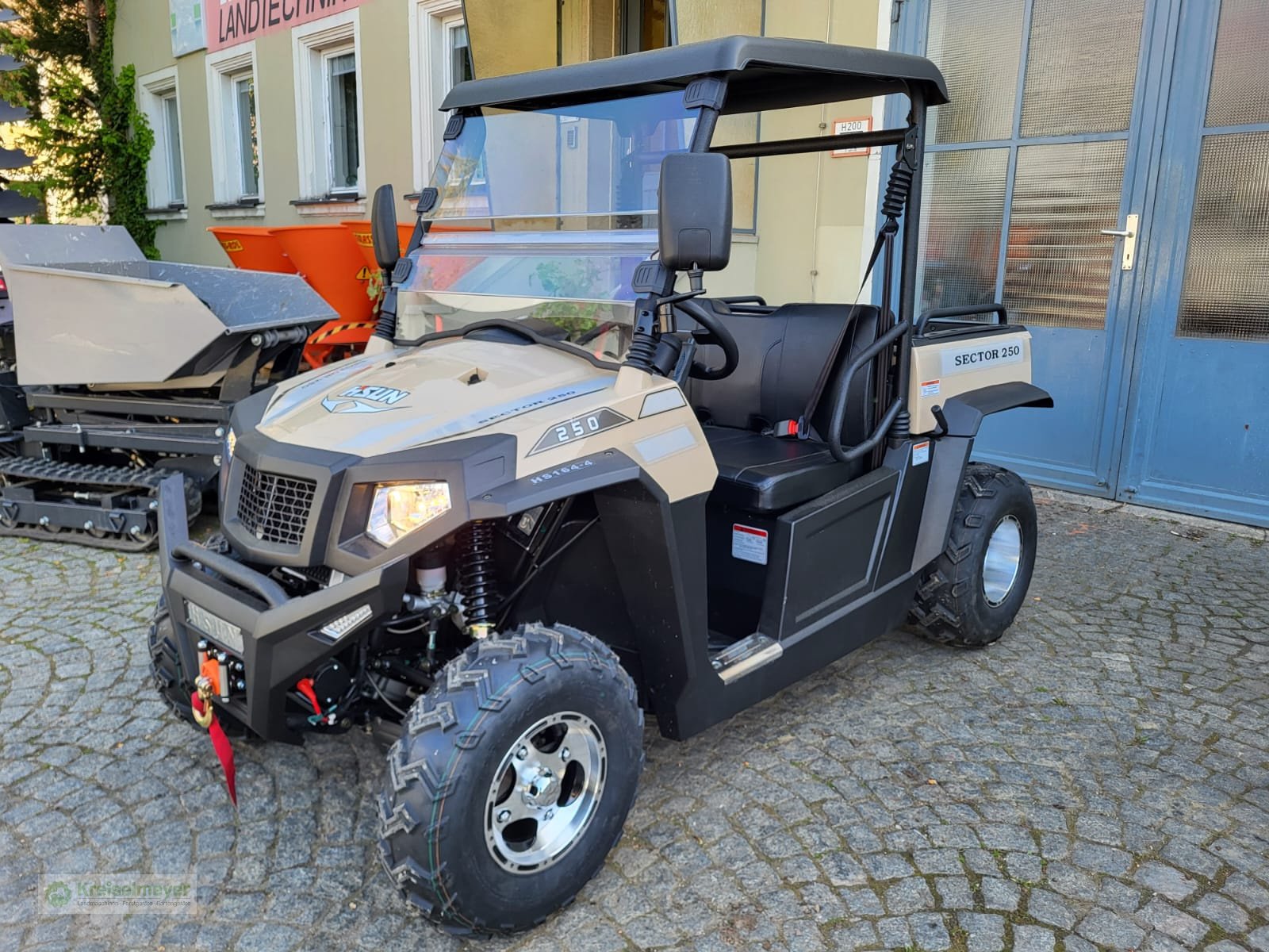 ATV & Quad tip Hisun Sector 250 sand / beige + Seilwinde + StVZO Zulassungspapiere NEU UTV, Neumaschine in Feuchtwangen (Poză 1)